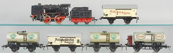 FLEISCHMANN TRAIN SET (1 of 2)