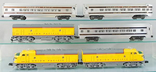 LIONEL TRAIN SET: O ga, 8460 UP A, 8481 UP B unit, 8482 UP dummy A, 2553 Blair Manor CP coach, 2523 Craig Manor CP coach, restriped, 2551 Banff Park CP obsv, dents in roof, C5-8.