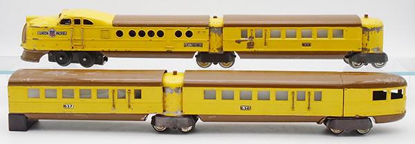 LIONEL CITY OF DENVER TRAIN SET (1 of 3)