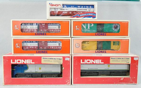 LIONEL TRAIN SET (1 of 1)