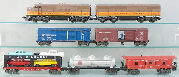 LIONEL TRAIN SET (1 of 3)