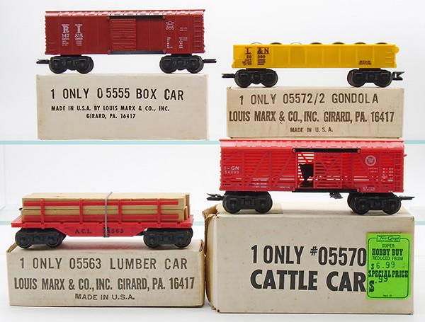 4 MARX SEPARATE SALE FREIGHT CARS (1 of 2)