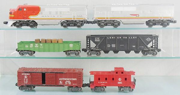 LIONEL 1535W TRAIN SET (1 of 3)