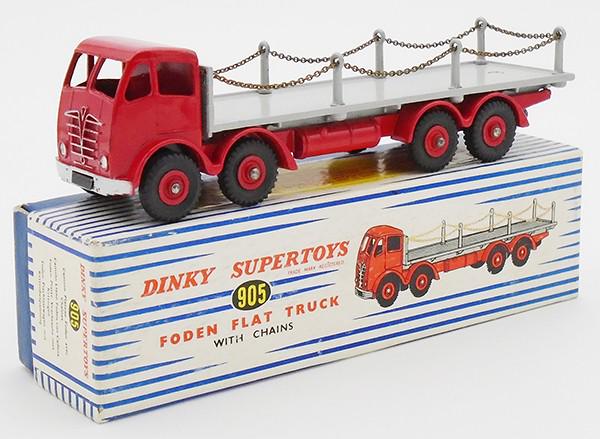 DINKY 905 FODEN FLAT W/CHAINS (1 of 2)