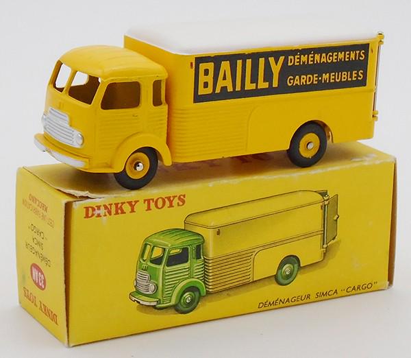 FRENCH DINKY 33AN BAILLY CARGO VAN (1 of 2)