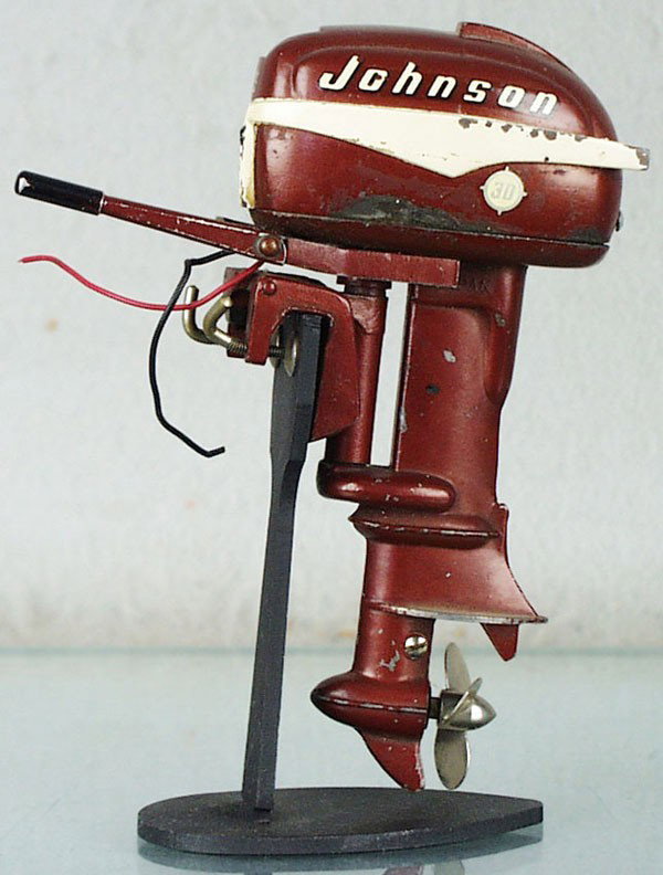 K&O JOHNSON SEA HORSE OUTBOARD MOTOR: die cast & tin, stand not included, C4-5.
