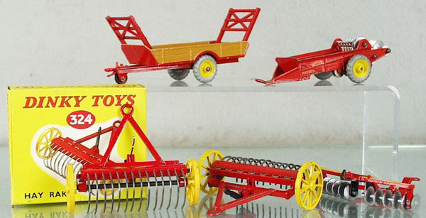 DINKY FARM EQUIPMENT: 2 #324 Hay Rake, 1 orig box only, 322 Disc Harrow, 27C Spreader, 27B Hales Owen Trailer, C6-7.