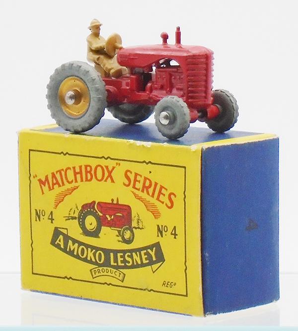 MATCHBOX 4B2 TRACTOR: red body, no mud guards, small nick on exhaust, B2 orig box, C9.