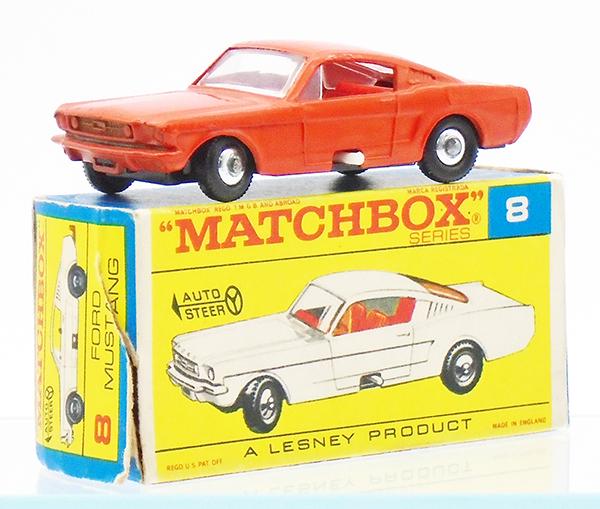 MATCHBOX 8E7 MUSTANG (1 of 2)