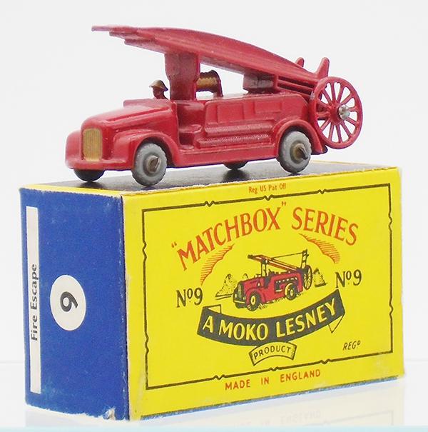 Matchbox 9b5 Fire Engine