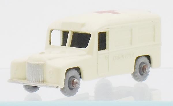MATCHBOX 14B8 AMBULANCE (1 of 2)
