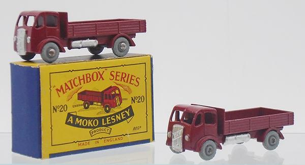 2 MATCHBOX 20A3 ERF LORRIES (1 of 2)