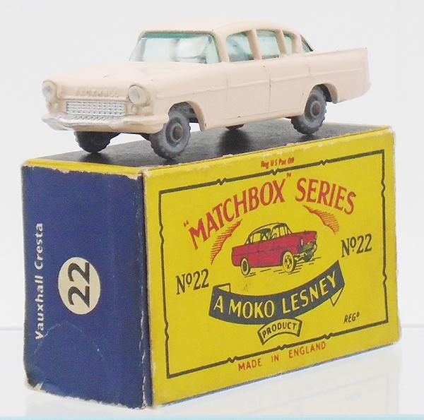 MATCHBOX 22B7 VAUXHALL CRESTA (1 of 2)