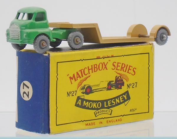 MATCHBOX 27B3 BEDFORD LOW LOADER (1 of 2)