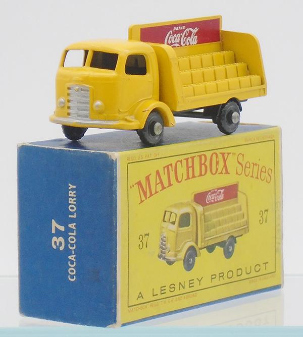 MATCHBOX 37B7 COCA COLA LORRY (1 of 2)