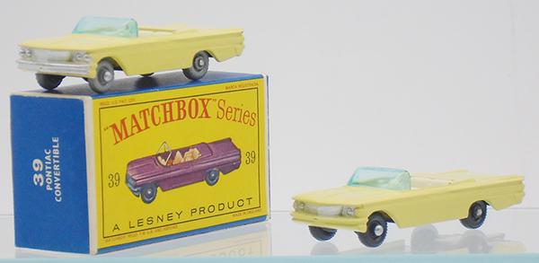 2 MATCHBOX 39B PONTIAC CONVERTIBLES (1 of 2)
