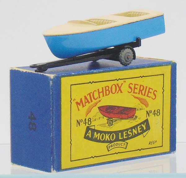 MATCHBOX 48A2 METEOR SPORTS BOAT & TRAILER (1 of 2)
