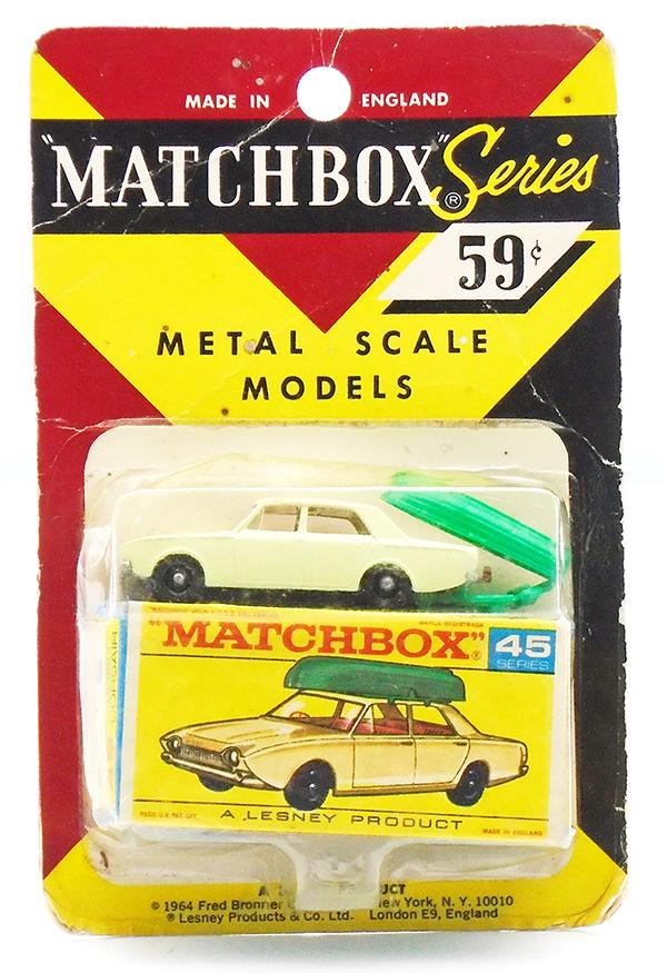 MATCHBOX 45B2 FORD CORSAIR BLISTER PACK (1 of 1)
