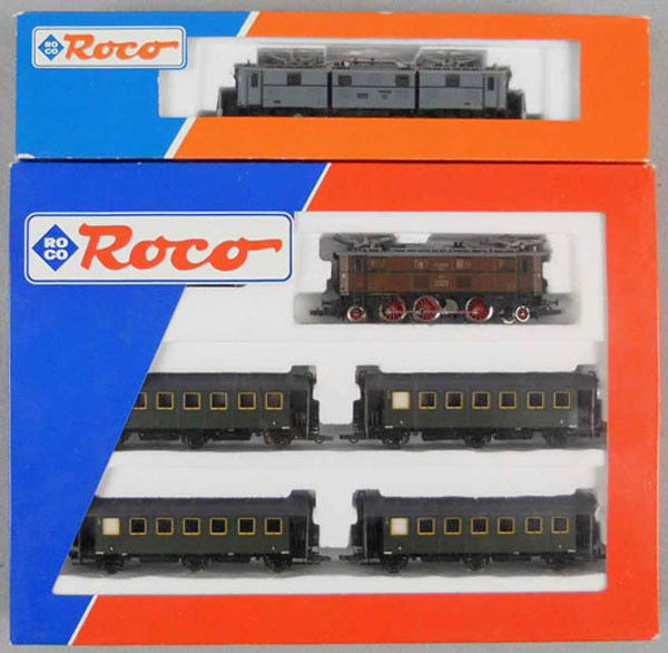 ROCO DR LOT: HO ga, 2-rail, 43427 loco, 43048 train set, orig boxes, C9.