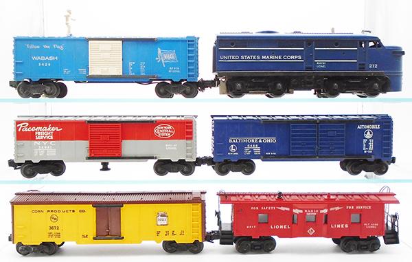 LIONEL TRAIN SET (1 of 3)