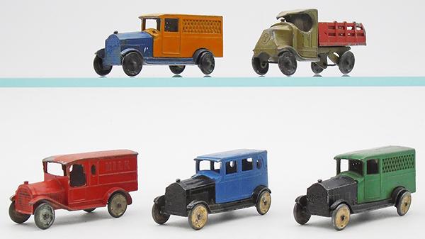 5 TOOTSIETOY VEHICLES (1 of 2)