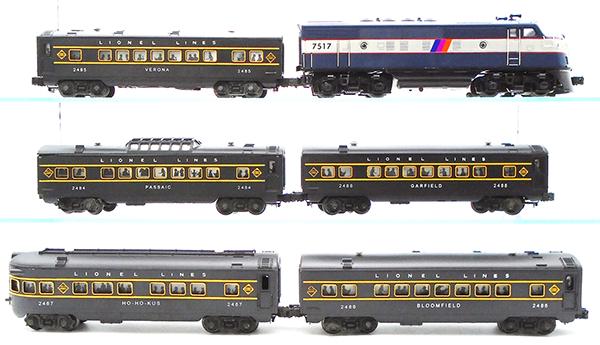 CUSTOM LIONEL TRAIN SET (1 of 2)