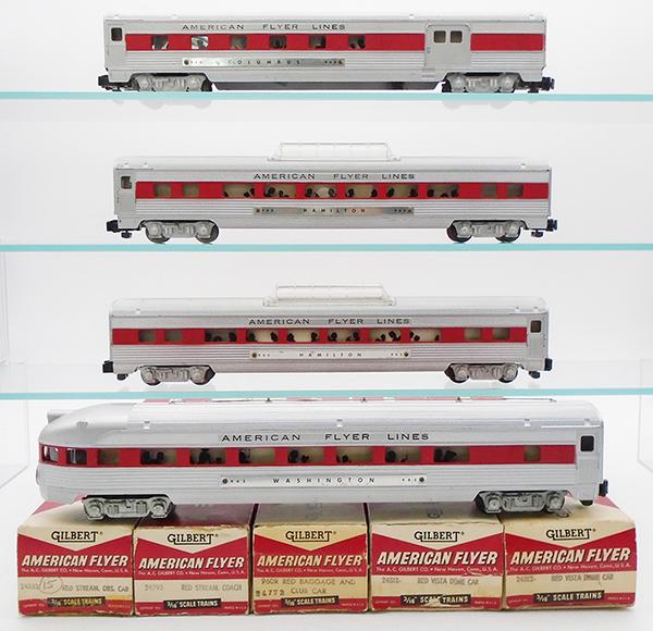AMERICAN FLYER RED STRIPE PASSENGER CARS (1 of 2)