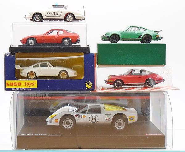 6 PORSCHE 911 MODELS (1 of 1)