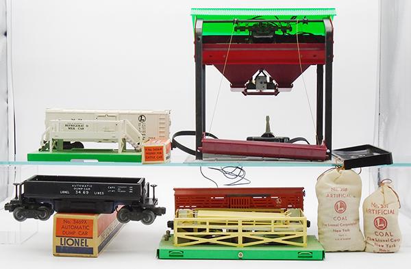 3 LIONEL ACCESSORIES (1 of 3)