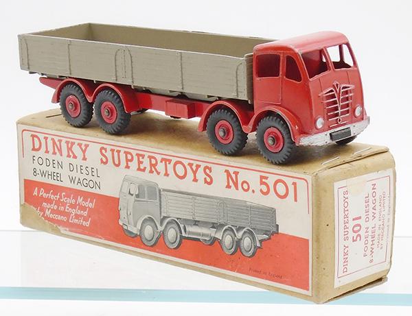 DINKY 501 FODEN DIESEL 8-WHEEL WAGON: some playwear chips on cab, orig boxes minor wear, C5-6.