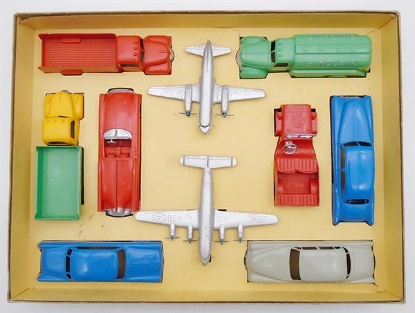 TOOTSIETOY 7000 PLAYTIME SET (1 of 2)