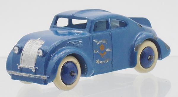DINKY 34A ROYAL AIR MAIL CAR (1 of 3)