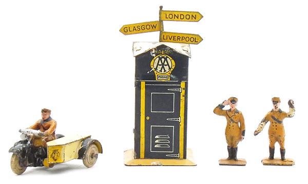 DINKY 446 AA MOTORCYCLE, PATROLS & GUIDES (1 of 2)