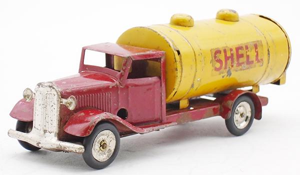 MINIC 15M SHELL PETROL TANKER (1 of 2)