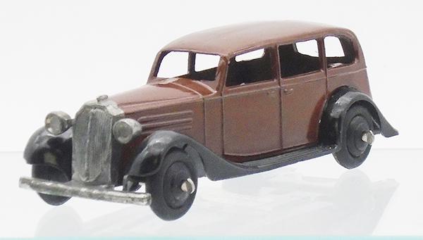 DINKY 30D VAUXHALL (1 of 2)
