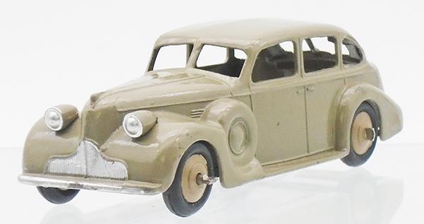 DINKY 39D BUICK LTD (1 of 2)