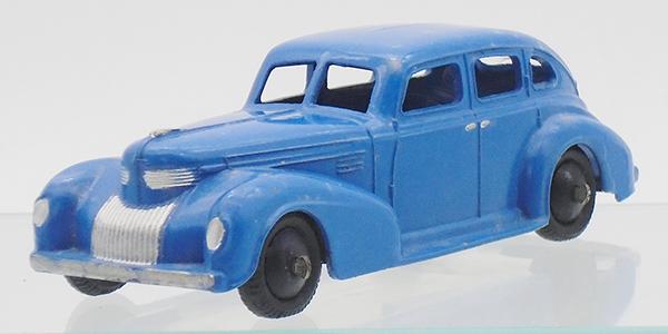 DINKY 39E CHRYSLER (1 of 2)