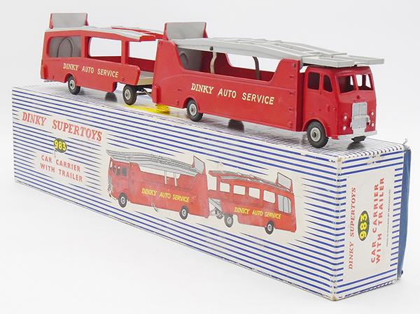 DINKY 983 CAR CARRIER & TRAILER (1 of 2)