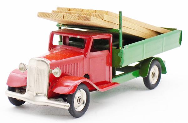 MINIC 68M BUILDERS LORRY (1 of 2)