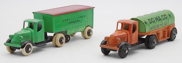 2 TOOTSIETOY MACK TRUCKS (1 of 2)