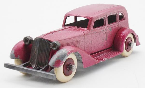 TOOTSIETOY 513 GRAHAM SEDAN (1 of 2)