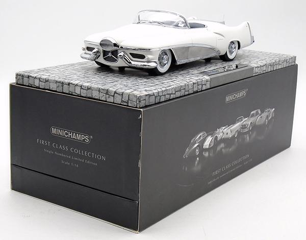 MINI CHAMPS 1951 BUICK LE SABRE (1 of 2)