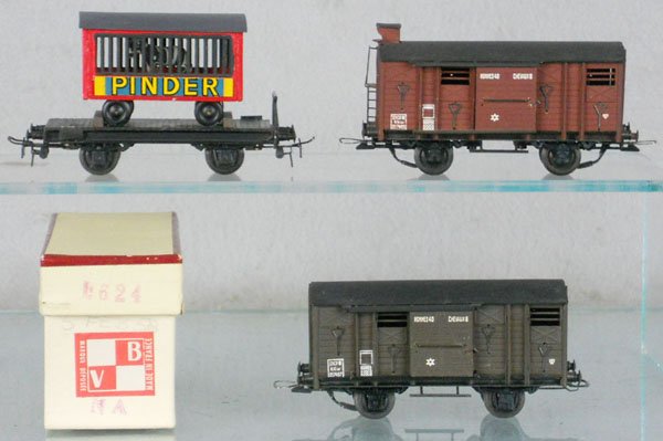 3 VB FREIGHT CARS: HO ga, French, 1950's, 624 livestock car, w/orig box, 2-door box car w/brake cab, Pinder Circus flat w/zebra cage, oxidation at 1 buffer, C8.