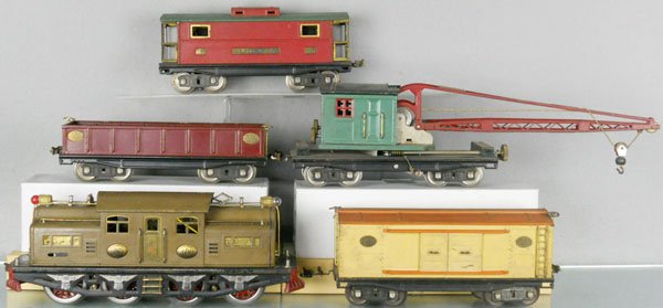 LIONEL TRAIN SET: std ga, 402E loco, rewheeled, w/MTH Bild-A-Loco motors, 214 box car, 212 gondola, 219 crane, both die cast gears worn, 217 caboose, set is playworn, dirty & has some surface oxidation, C5.