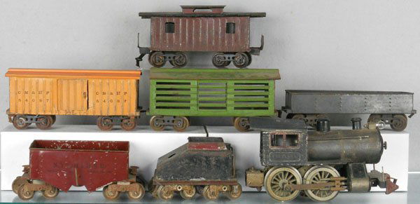 LIONEL TRAIN SET: std ga, 51 loco, missing coal bunker, roof replaced, 1 piece frame, Mfg tender has overall oxidation, 112 gondola, 116 hopper, 113 stock, missing 1 door, 114 box car, 117 caboose, some bends, set is p