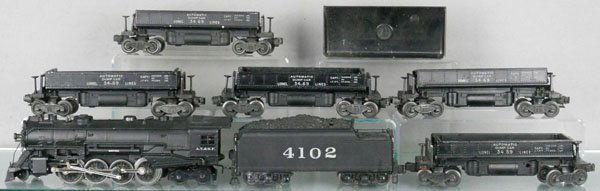 LIONEL TRAIN SET: O ga, 726 smoke-bulb loco, 2426W die cast tender, repainted & customized, 4 #3469 & 1 #3459 dump cars, C5-6.