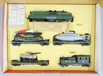 LIONEL 7805 US MARINE LAND, SEA & AIR GIFT PACK