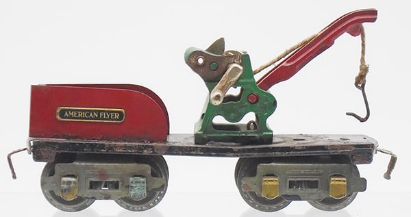AMERICAN FLYER 3045 WRECKING CAR (1 of 2)