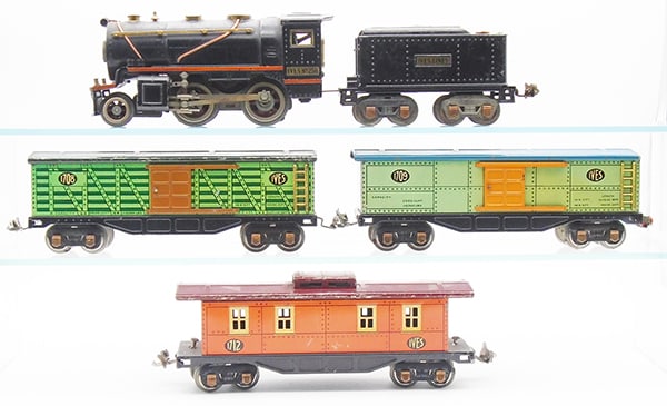 IVES TRAIN SET (1 of 2)