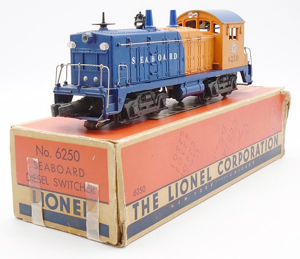 LIONEL 6250 SEABOARD NW2 SWITCHER (1 of 2)